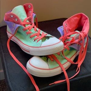 Size 11 tri-colored converse